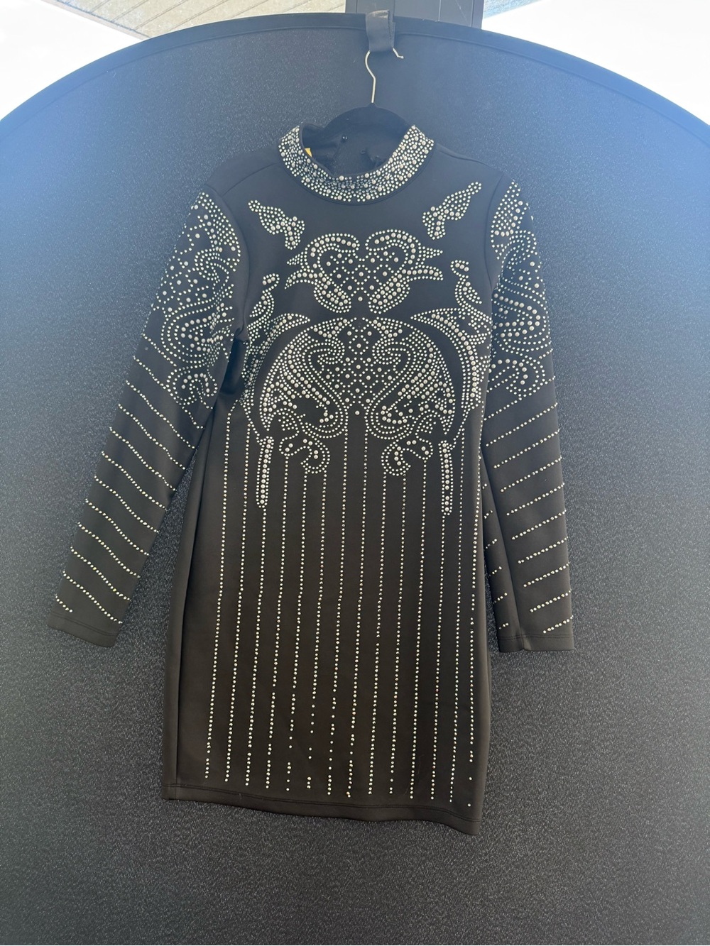 VENUS Black Long-Sleeve Rhinestone Bodycon Dress
